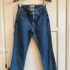 Madewell "The Mid-rise Perfect Vintage Jean" in Blue, size	25P.